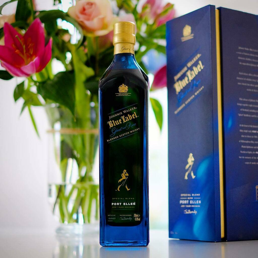 PoshScotch's tweet photo. It’s here! Day 1 of #walkerweek and we are starting strong with a review of the @johnniewalker #bluelabel #ghostandrare #portellen edition! Also @tonyx4 will be sharing his thoughts over on his page too, so go check out his review.
Nose: Surprisingly un… https://t.co/RemJLZ4DD9 https://t.co/ivzBEHGJNt
