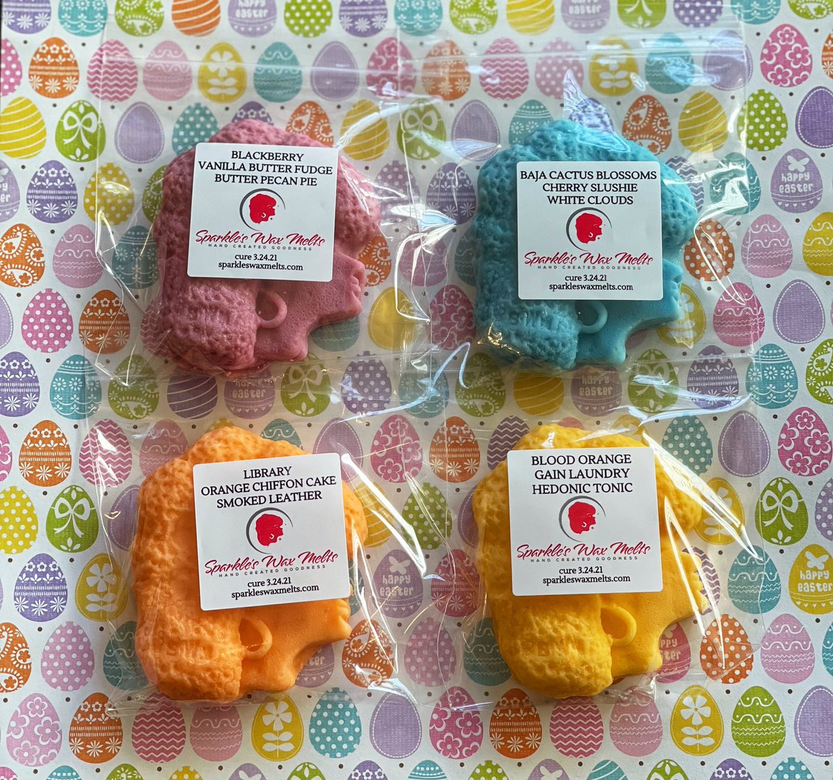sparkleswaxmelt's tweet photo. #sparkleswaxmelts #custom #SoulSistas #minipies #waxcommunity #waxmelts #vendorwax #indievendor #orderready #orderpickup #customorder #waxwarmer #tealightwarmer #happyplace #enjoy #scentblends #waxmelts #candles #comecreateablendwithus #handmade #smallbatch #shopsmall https://t.co/6kpLgVBwzh