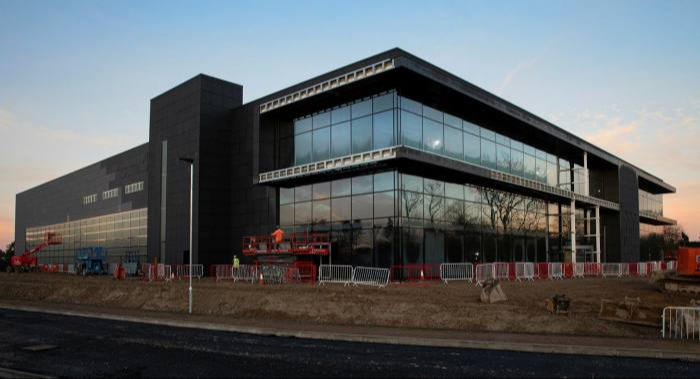 PacklineUK's tweet photo. £47.6m funding boost fast-tracks new Vaccines Manufacturing and Innovation Centre - https://t.co/dkAoxR0da6 #VMIC #Manufacturing #Pharmaceutical https://t.co/Y8NvEc0JxG