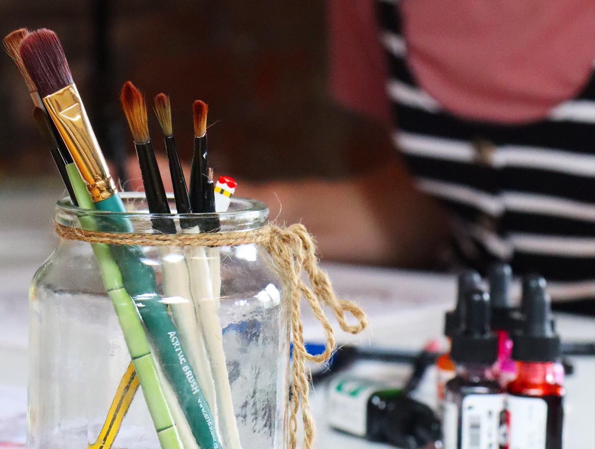 Castleton_Mill's tweet image. We have some lovely, versatile spaces for our coworkers and their door-legged friends here at the Mill! Whether it’s a desk in our shared studio or our flexi-workspace, we have you covered 🌞🐶