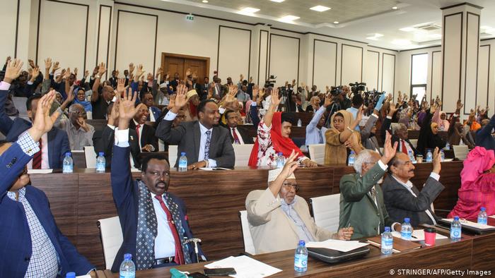 Somali_Council's tweet photo. Somalia's elections can't not wait any further simply because of perpetually shifting political goalposts, and at the expense of the painful gains made years past.
#ActNow
@TheVillaSomalia @UKinSomalia @TC_Mogadishu @US2SOMALIA @EU_in_Somalia @UNSomalia @SecBlinken @POTUS https://t.co/F42EPtgsCk
