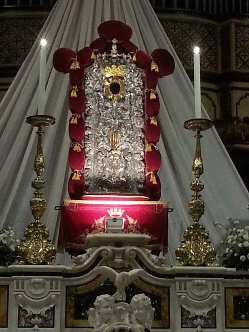 FrancoLandella's tweet photo. Nel giorno della ricorrenza della Madonna dei Sette Veli, protettrice della città di Foggia, ci affidiamo alla Vergine Santissima affinché ci protegga lungo il nostro cammino, soprattutto da una pericolosa pandemia che ci sta colpendo negli affetti più cari. https://t.co/CxHCEPDesu