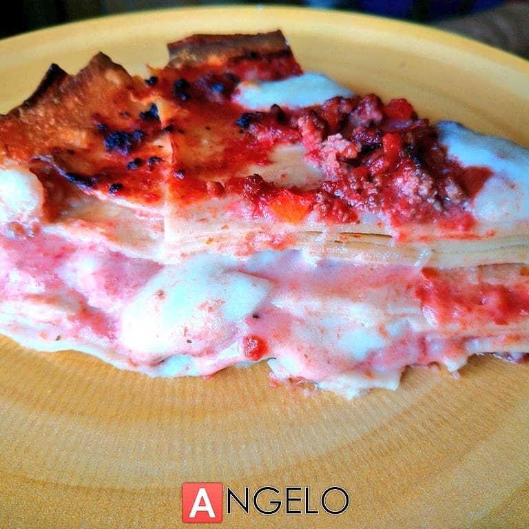 CucinaDiAngelo's tweet photo. じゃ、前に見せた #イタリアン のクイズ #料理 を教えます！
🙂
#ラザニア でした！この写真で理解出来るかな🙂
___
💚➕🌿➡️ https://t.co/bo15ATz4EG https://t.co/gIqVWxVFV3