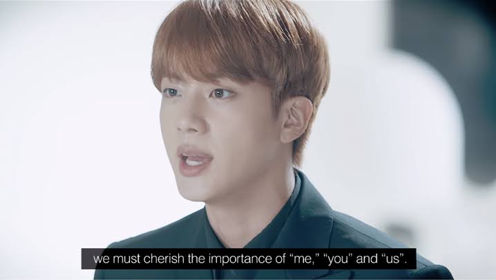jtoni_n's tweet photo. The way seokjin always three reminding the message of loving ourselves https://t.co/TyjdFWw60J