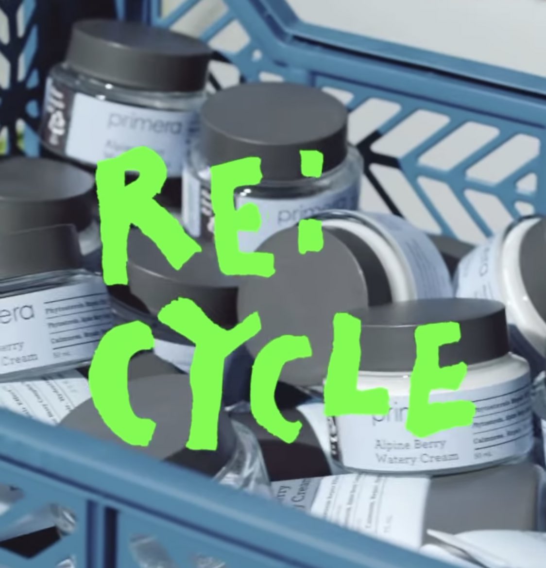 egnoegno1's tweet photo. Primera : Love The Earth 🌏♻️
RE : VALUE
RE : PAIR
RE : CYCLE 
RE : TURN

Such a really great campaign 
Thank you for choosing Ong as The Ambassador. 

#옹성우 #ONGSEONGWU 
#코스모폴리탄 #프리메라 #Primera https://t.co/hCmSIav6fu