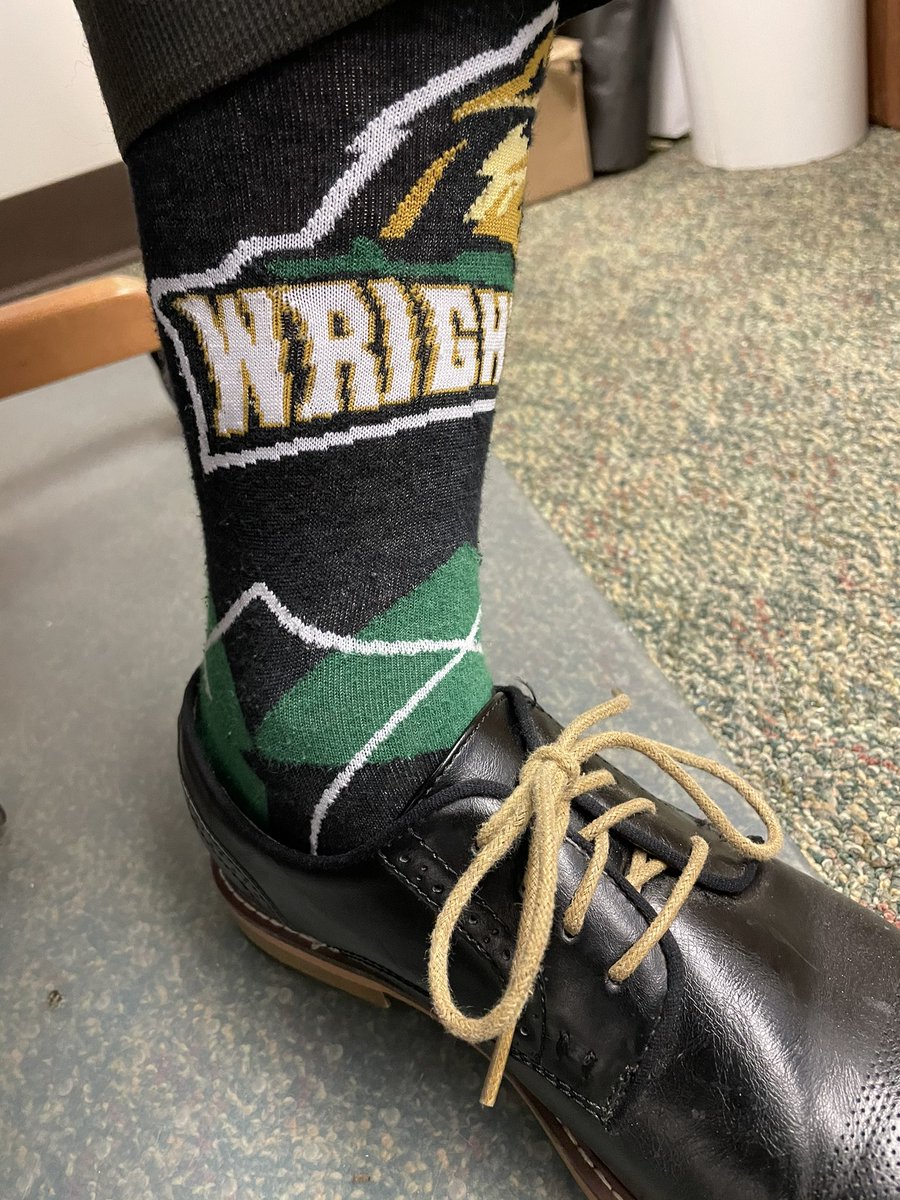 dbertsos's tweet photo. Pull up yer sox all you @WSURowdyRaiders #Time2Dance @WSUWBasketball https://t.co/02SgnvviSO