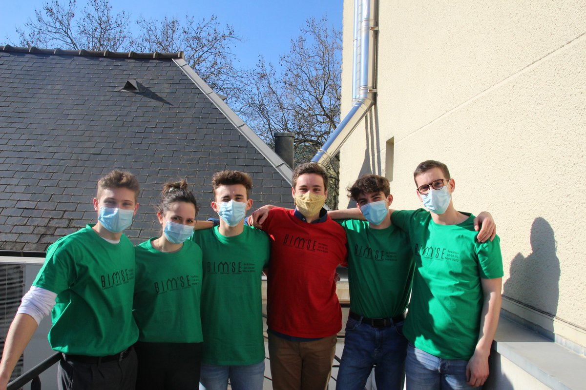 ENSABRETAGNE's tweet photo. FÉLICITATIONS À
L’équipe de l'ENSAB et l'INSA Rennes composée de Quentin DUVAL, Quentin COULOIGNIER, Nathan PUAU, Solène DAVY, Ugo TIBET ZANINI, arrivée deuxième au concours national du BIM'SE !
#ensab #architecture #ensase #bimse https://t.co/neuIXmw2w8