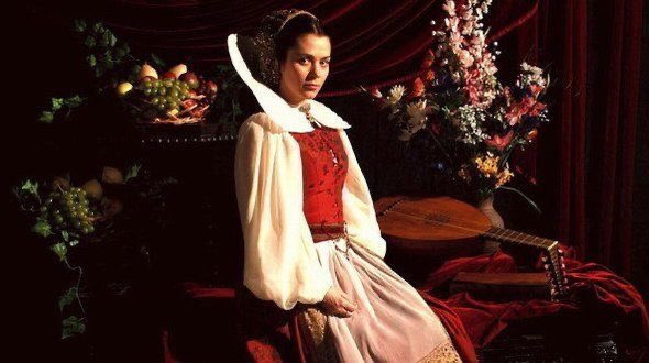 ⚠️ เนื้อหามีความรุนแรง

เธรดนี้จะมาเล่าเรื่องของผญคนนี้ ผู้เป็นแรงบันดาลใจให้กับตลคแวมไพร์ รวมถึงเป็นผญคนนึงที่ขึ้นชื่อว่าโหดที่สุดในโลก เคาท์เตสเอลิซาเบธ บาโธรี่ หรือเคาท์เตสกระหายเลือด ผู้หลงใหลในความอ่อนเยาว์ และมีสูตรพิเศษในการดูแลความงาม นั่นก็คือการอาบเลือดคน (ต่อในเมนชั่น)