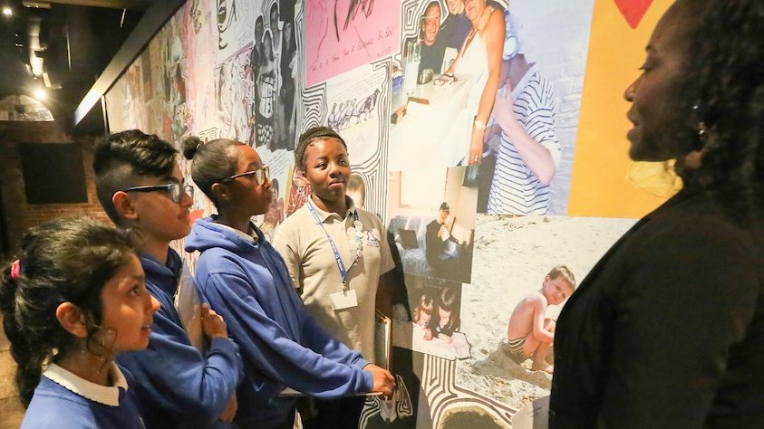 CULTURAL RUCKSACK - TEACHER INSIGHT MEETING - 29 APRIL 3.45PM TO 5PM
An opportunity for teachers from Nottingham City schools and Nottingham's arts organisations to help shape the development and delivery of the Cultural Rucksack. Find out more here bit.ly/CulturalRucksa…