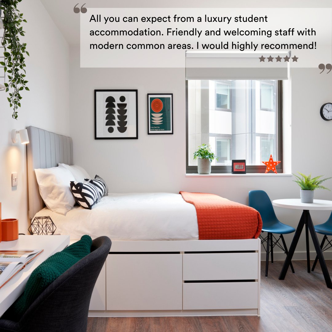 Student Castle tweet media