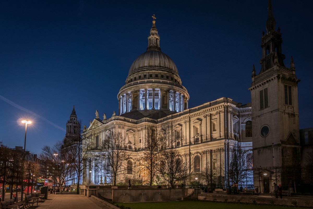 📢Job alerts! 📢 St Paul's is currently recruiting for a Head of Schools &amp; Family Learning (full time, closing date is 8 April 2021) and Health &amp; Safety Officer (part time, closing date is 18 April 2021). Find out more and apply today!

stpauls.co.uk/current-vacanc…