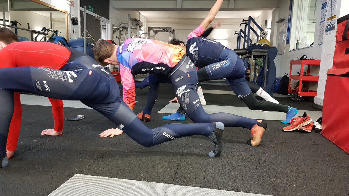 OaklandsCycling's tweet photo. More monday morning gains. Out on the road for drills on the sun with single leg, backwards, high cadence rev ups and ultra tuck climbing. #tuck90! #gettucked And then in the gym for more gains. #alwaysmore https://t.co/ijPMqlgNUn