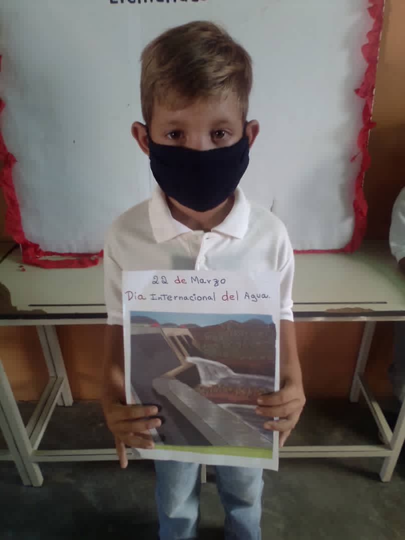 Escuela El Beneficio tweet media