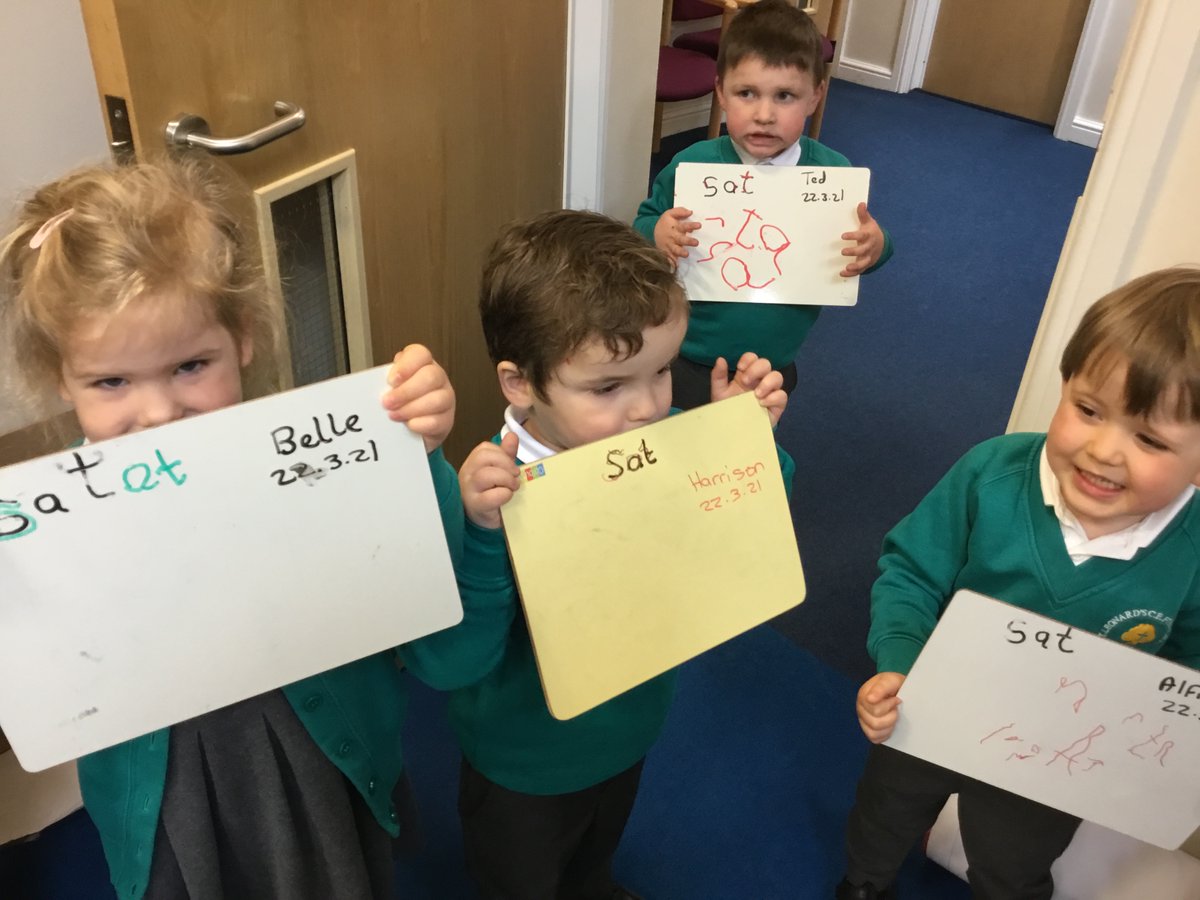 StLeonardsDunst's tweet photo. Children in Early Years are working on their Phonics and Kinetic writing. #dunston #SUAT #EYFS #nursery #reception #penkridge #staffordshire #smallschool #churchschool https://t.co/Ni1yB8m8Yz