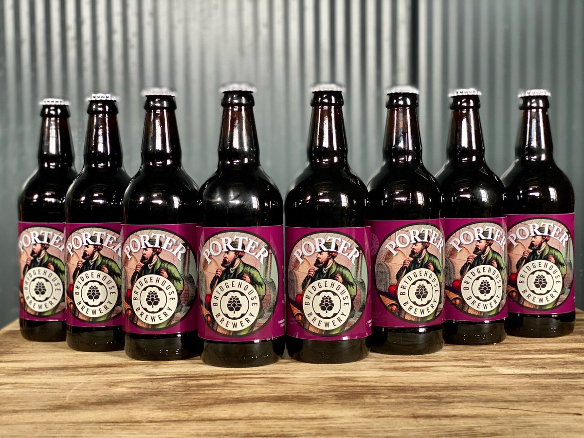 BBrewery's tweet photo. Ladies and Gents it’s that time of the week again 🍻this weeks beer of the week is🍻 Porter - 4.5% - Ruby coloured ale with strong toffe and malt flavours very smooth with a long lasting aftertaste - use code PORTER for 15% off 500ml bottles or PORTERBIB for 15% off BIBs! https://t.co/Eh9HHtyFKE