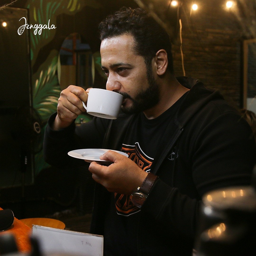 somehowacafe's tweet photo. Coffee O'clock!! β
Let's just drink coffee and talk about happy things? Can we? π
#experiencethemood #bukansekedarkopi #jurnaljenggala #kopi #minumkopi #nikmat #nikmatinaja #hangat #santai #santaisejenak #menikmatihidup #menikmatiproses #menikmatikopi #bersamakeluarga https://t.co/5kJpwn1ovd