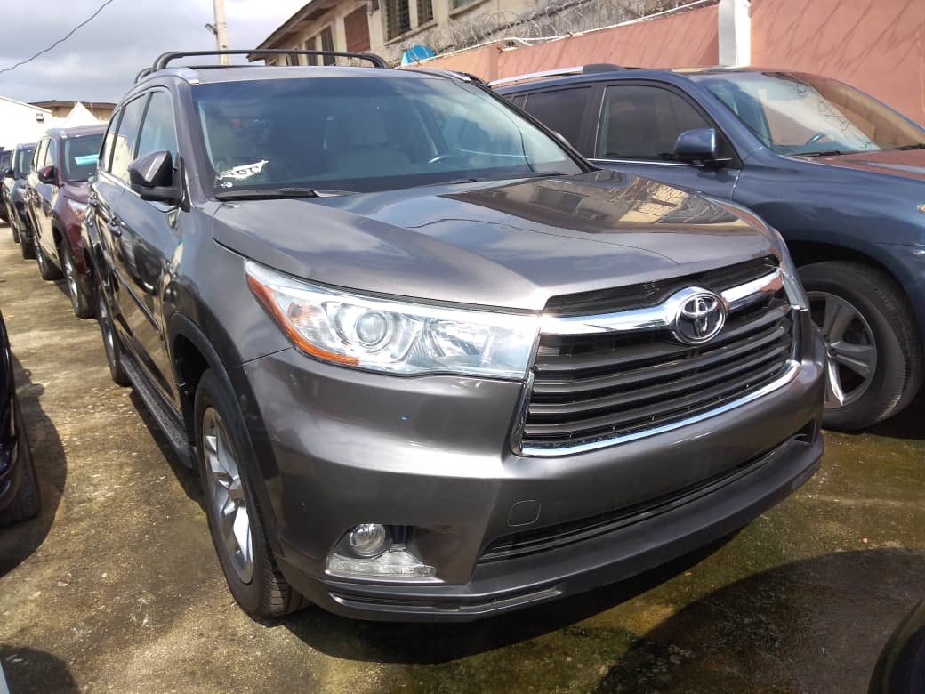 OrcbLimited's tweet image. Show your range but make it your products