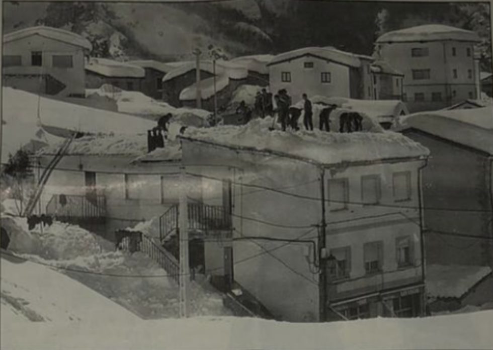 La Nevada del 2008 en Sotres

Lucía Fernández y Alejandra Regalado

lajueya.net/index.php/2021…