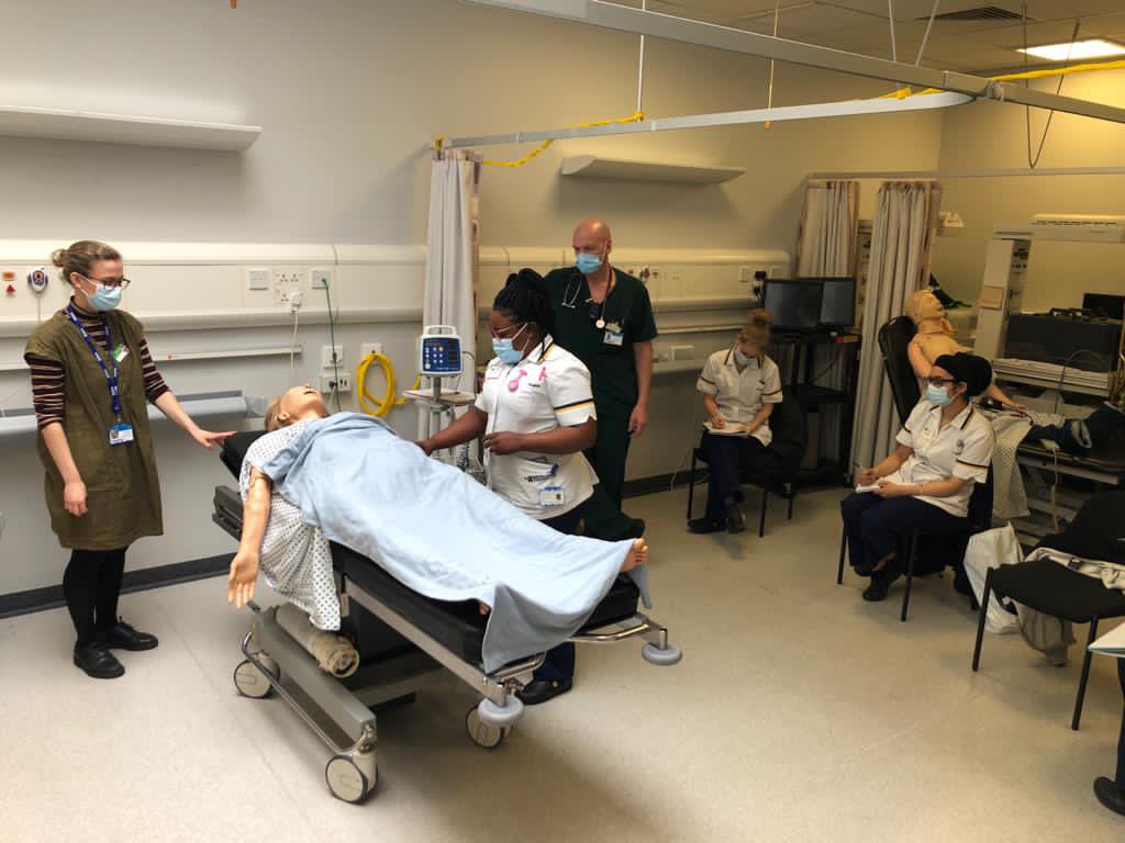 remt69's tweet photo. @EdWalsall @morris_annmarie @ForceWalsall @bumpytams @WalsallHcareNHS @ned_hobbs @Ruchi1Joshi @hesham_abdalla @mjvlewis #multiprofessionallearning #humanfactors excellent multi-professional learning today - the way forward to breaking down barriers and improving patient safety https://t.co/wxwmY4X8sw