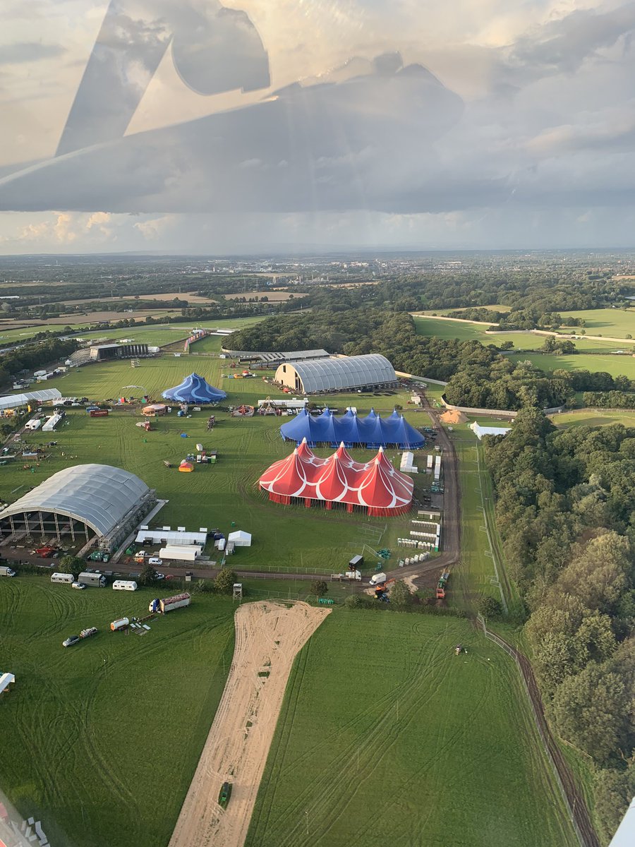 dh_5__'s tweet photo. Monday’s r depressing, here’s a pic of creamfields being built https://t.co/6G53SxpNQs