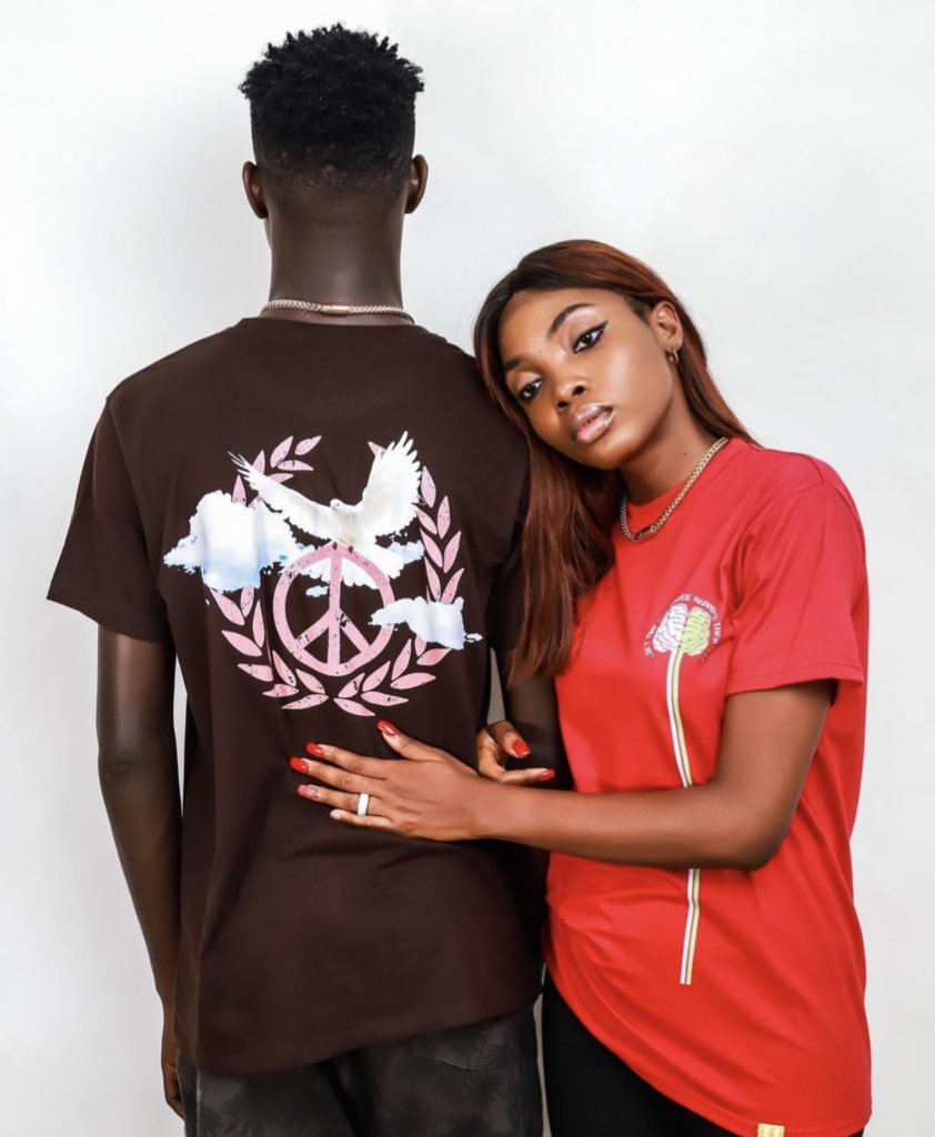 oylsignature's tweet photo. It’s the details on the shirts for us. Make a fashion statement with the OYL Signature jewelry and Shirt. All available to order! 

Visit our website at https://t.co/LLq77uMGq8 or Dm for more info.

 #OYLWaVvy #oylsignature #oyldesign #jewelrystore #jewelrylover #bracelets https://t.co/mstgBRHSkb
