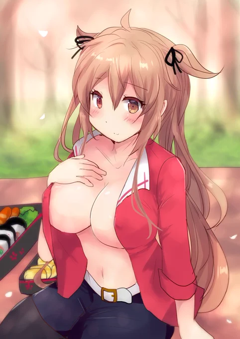 村雨「ちゃんとデザートも用意してあるの?」 