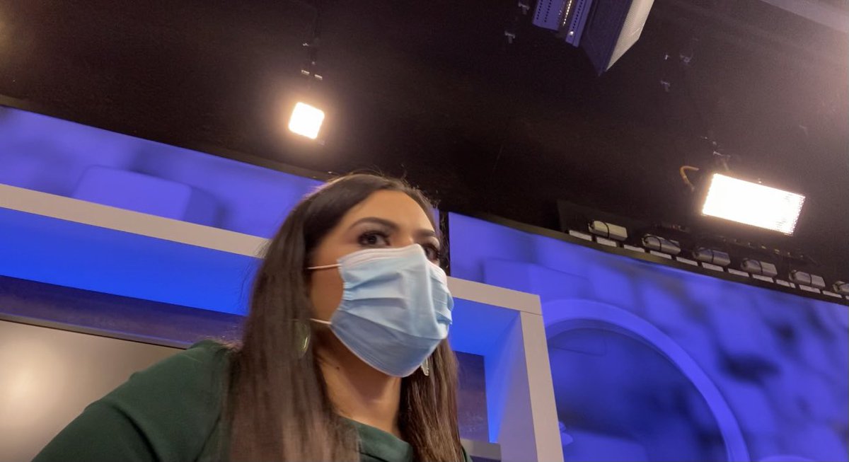 DanielleBandaTV's tweet photo. I #produced 4 episodes of our show in 3 hrs ๐ค Not sure if thatโs good timing, but from 4-7am, I #hustled hard on my #work ๐ช Now, all I have to do is get my #editing done for the day, #film & put this stubborn #microphone cable on ๐โฌ๏ธ #TvProbs ๐
Already a #productive week! ๐บ https://t.co/XVJCkxAZGk