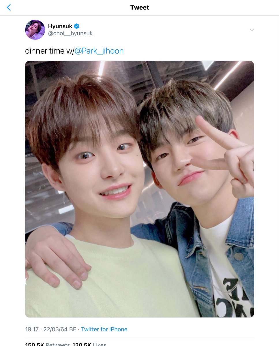 babyjuneyjeong's tweet photo. อากาศดีก็ต้องออกข้างนอกดิ #hoonsuk https://t.co/vBaiIog3Nt