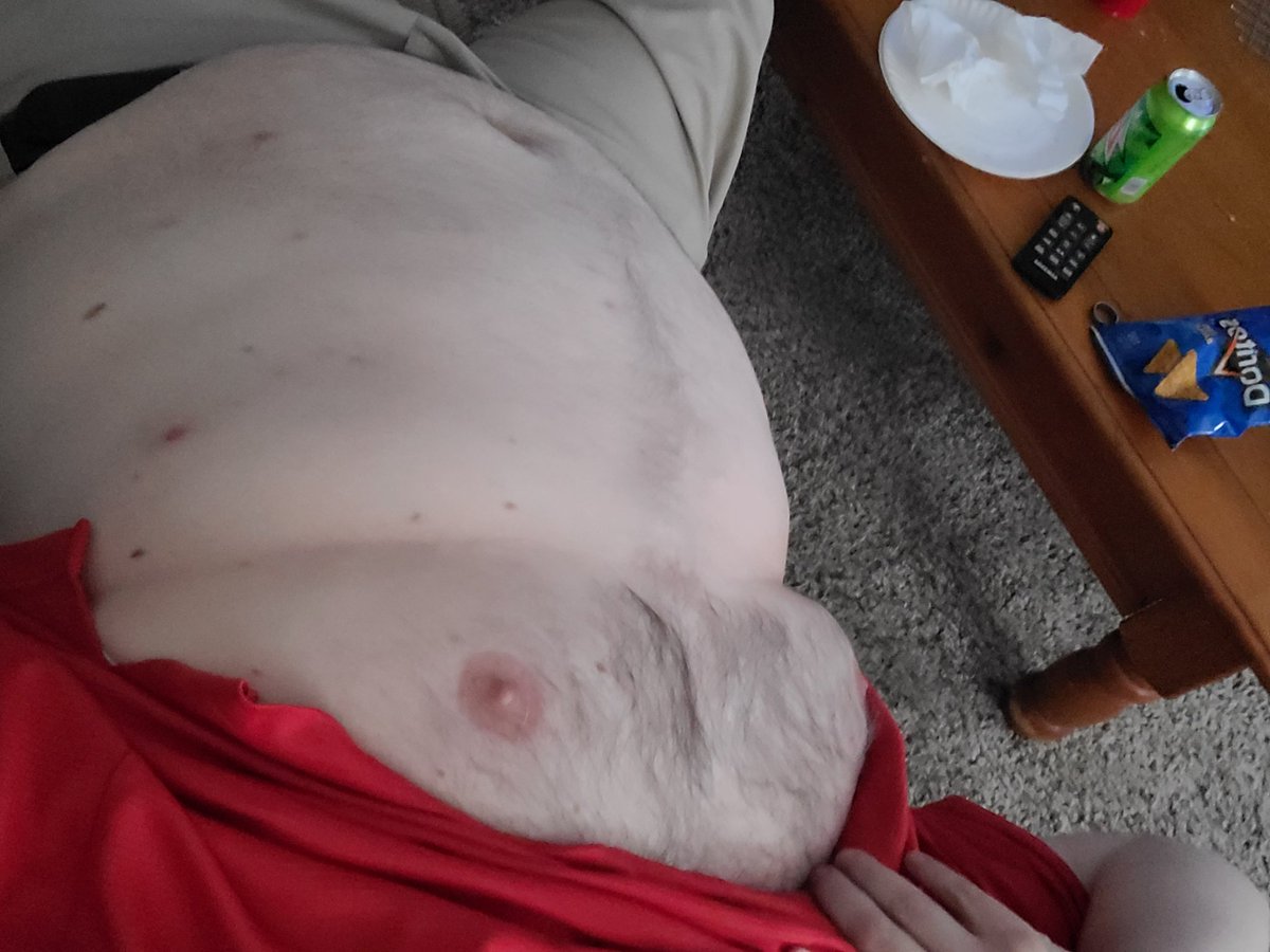 est111434's tweet photo. #chubbottom #chubbylove #chub4top https://t.co/LYeYeK0eKW