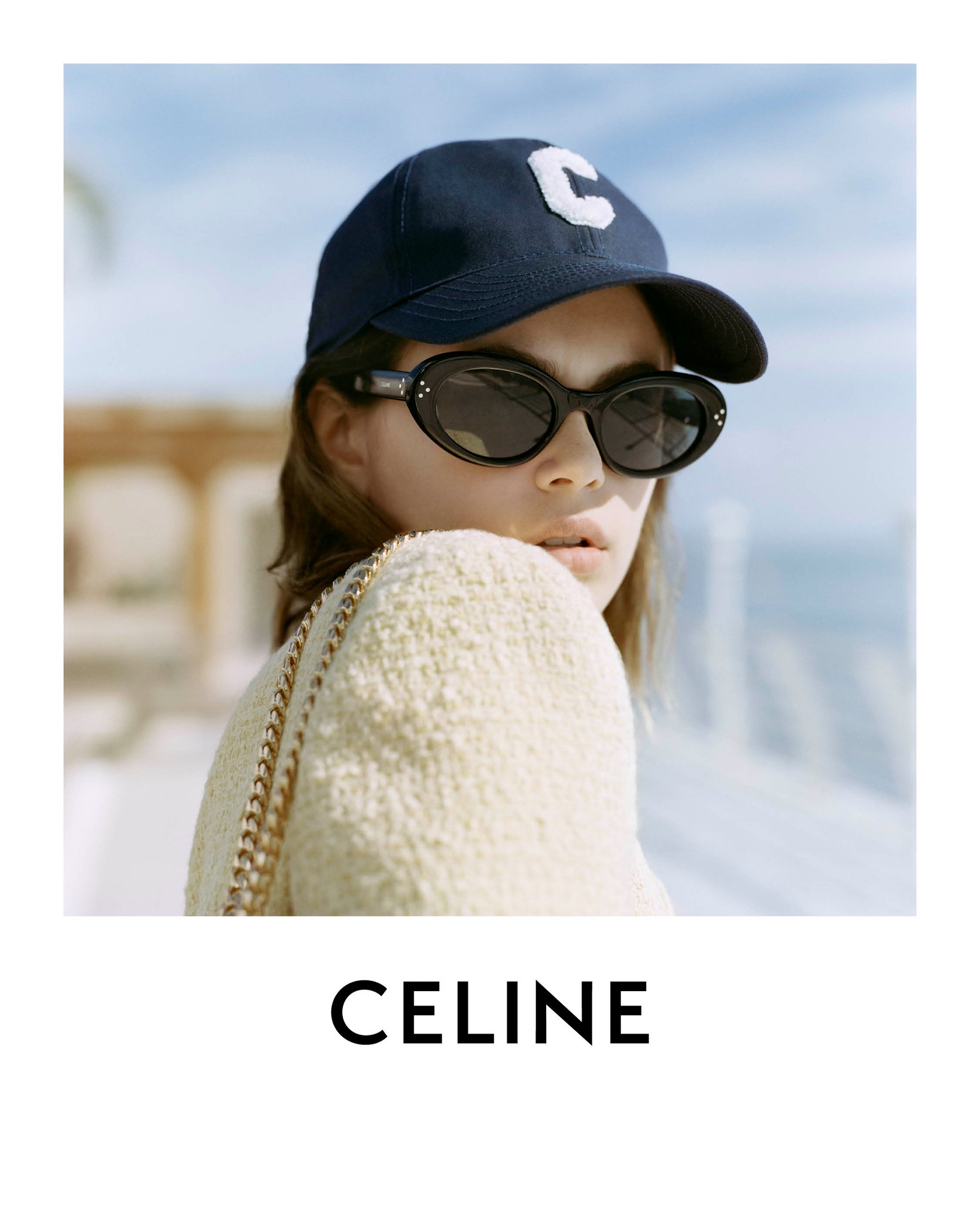 Chanel & Celine Baseball Cap Tan: La cima del estilo incomparable.