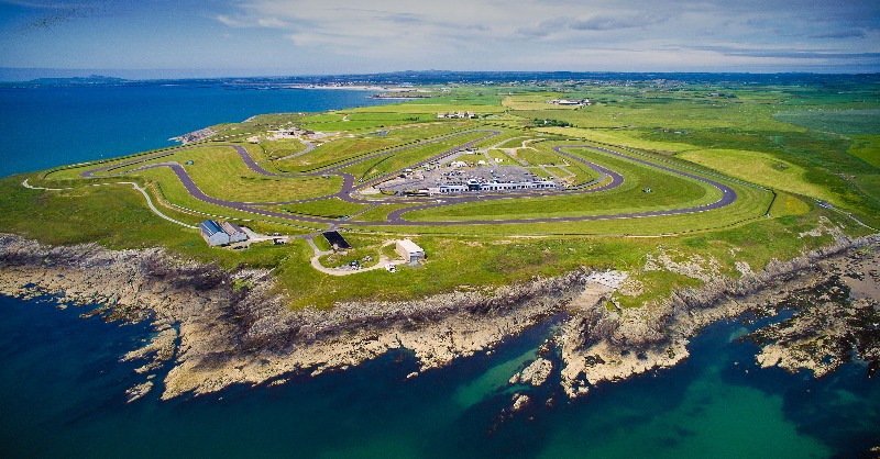 WSeriesRacing's tweet photo. #ICYMI 

Last week we announced a change to our pre-season testing plans, with a location switch from Valencia to Anglesey. 🔀

#WSeries