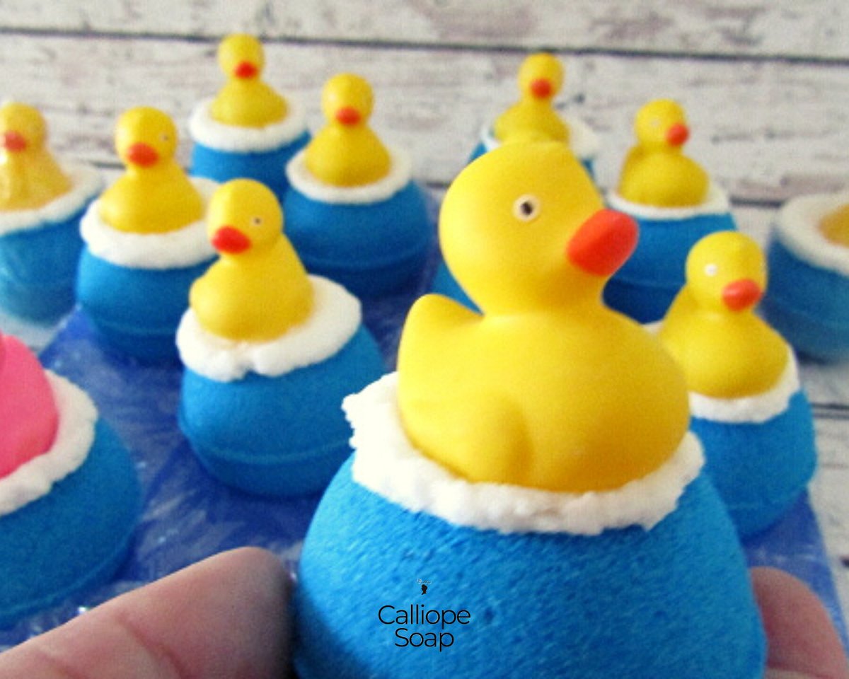 Calliopesoap's tweet photo. Excited to share the latest addition to my #etsy shop: Rubber duck Bath bomb handmade 3 oz https://t.co/798illiK5r #kidsbathbombs #bathbombsforkids #duckybathbomb #bathbombs #bathbomb #freeshipping #toybathbomb #rubberduck https://t.co/mqcfwNvBGo