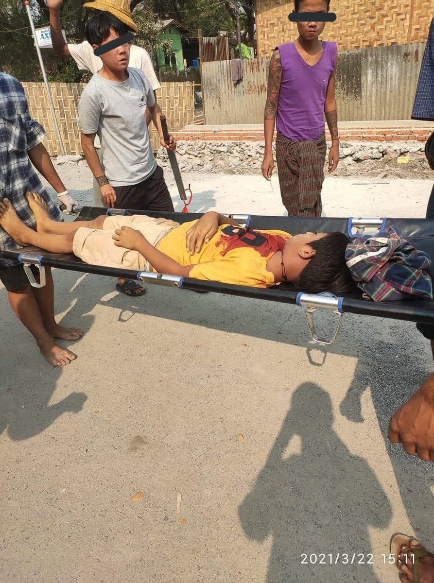 SuLaPyaeZaw1's tweet photo. A 13 years old boy who was just a bystander was shot and killed by Junta terrorists. 
#whatishappeninginmyamar
#unicef
#SaveTheChildren 🙏🙏🙏 https://t.co/u0Nd7IOhHJ