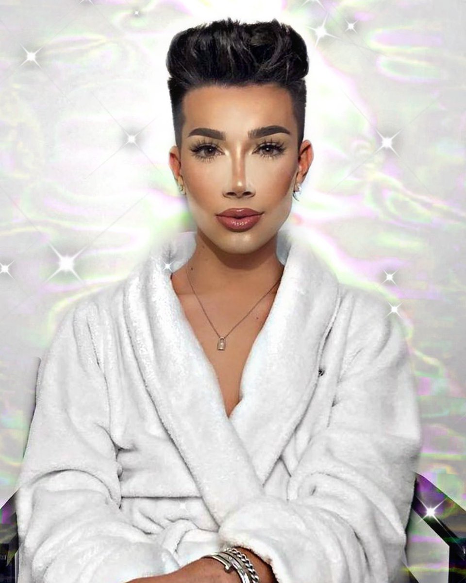 Sisters_aep's tweet photo. Sorry for not being active I have been busy with school and stuff 🤞I'll try to start back posting daily so for rn enjoy this picture of @jamescharles Ily <333 https://t.co/9lEn7WFLmW