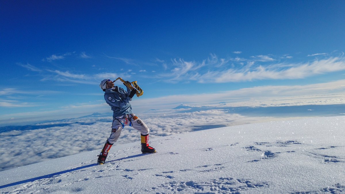 When you have played on the highest peak on the planet, what then? - is a question I often get... My answer is always - Well, let's go to the moon? 
<a href="/yousuckMZ/">Yusaku Maezawa (MZ)</a> #dearMoonCrew #dearMoon <a href="/dearmoonproject/">dearMoon</a> <a href="/elonmusk/">Elon Musk</a> <a href="/ExplorersClub/">The Explorers Club</a>