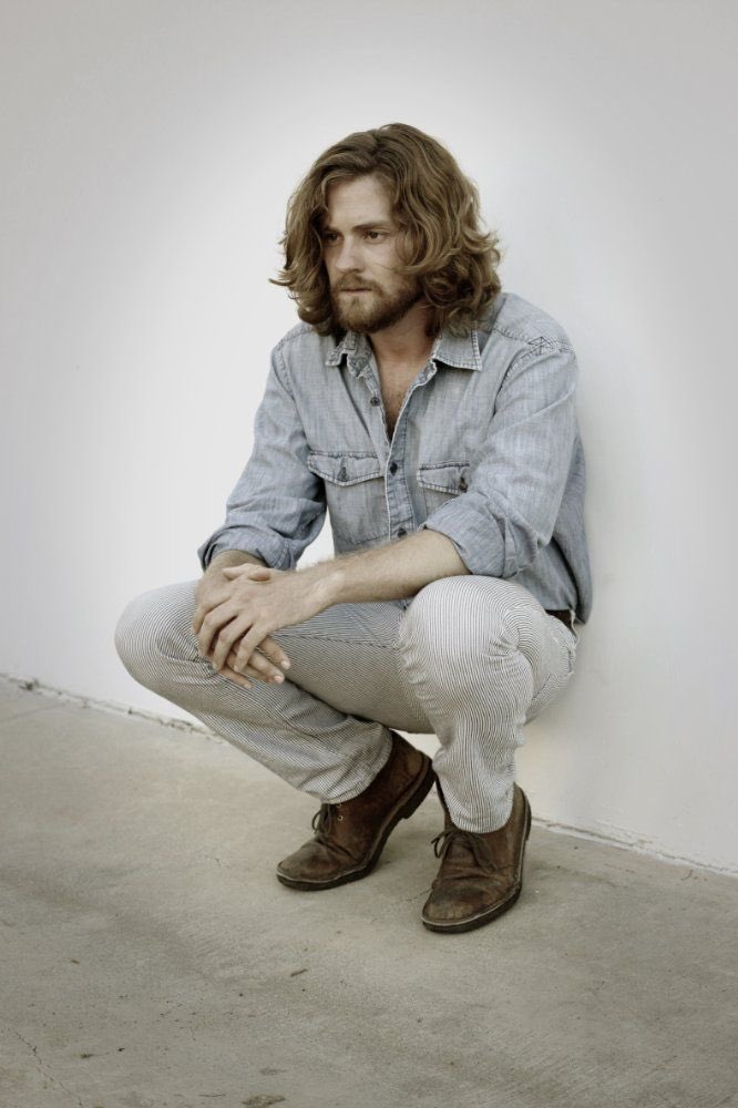 Зак отчаянные. Коуди кэш (зак янг). Джон шнайдер отчаянные домохозяйки. Кэш коди актер. Зак отчаянные домохозяйки актер.