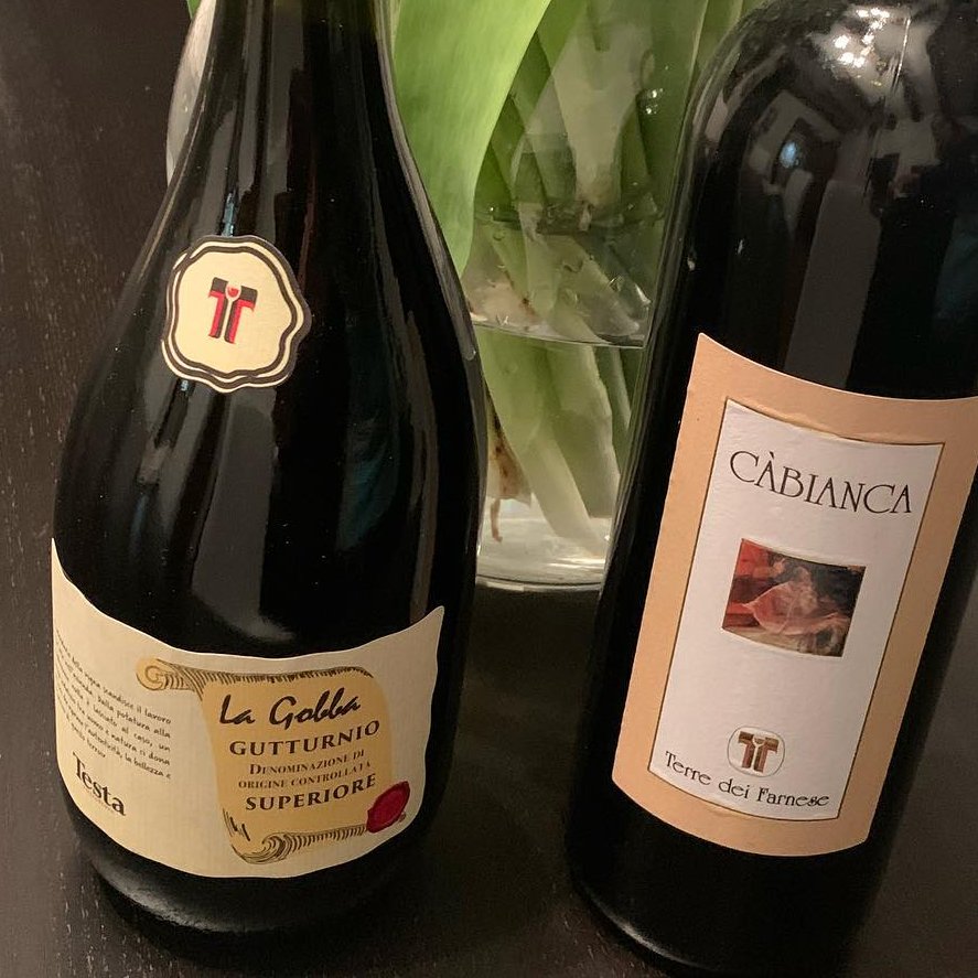ViniTesta's tweet photo. Concediamoci un buon calice di vino🍷 e prepariamoci  ad una serena Pasqua a casa!🥂Acquista online e ricevi al tuo domicilio🚚in tutta Italia🇮🇹. Spedizione gratuita e sconto del 20%. Visita https://t.co/VrPCSSGB0L
#italianwine #venditavinoonline #spedizioniintuttaitaia https://t.co/DOwgcfXz0d