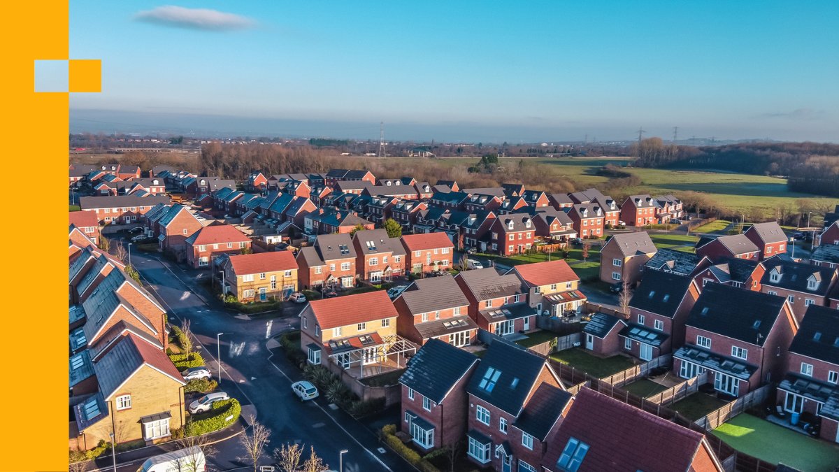 EnergySvgTrust's tweet photo. Could the Energy Performance Certificate (EPC) recommended improvement measures be made more detailed and specific? 

On Wednesday 24 March, we will be discussing new research on methodologies to enhance EPCs.

Register &amp; find out more here:
https://t.co/eyYvDjkaP7

#EnergyLabel https://t.co/M7X6Rclyr1