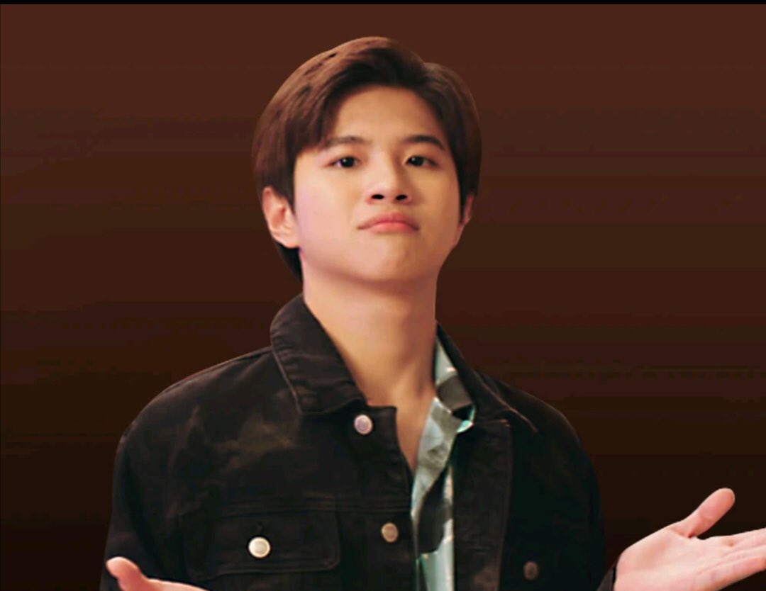 chee_red's tweet photo. A nifty boy 💚 
A handsome boy
A cute boy
@bplannnnn 
#PlanRathavit 
#คนของแปลน https://t.co/PVwcPyZK1Q