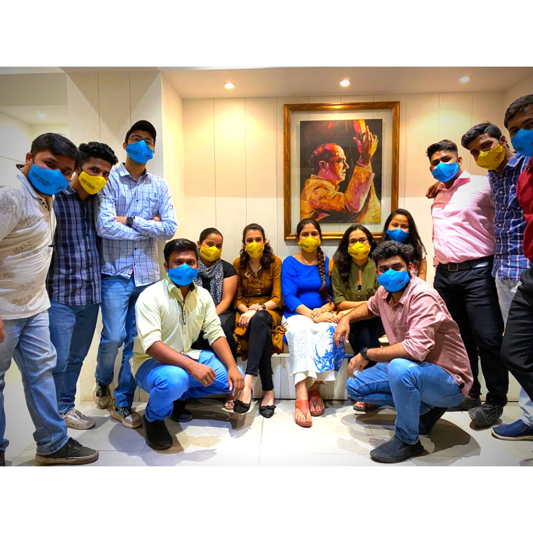 AjivasanEvents's tweet photo. Mask is a new trend at work.
#maskon #workmode #teamajivasan #maskatwork #covid19india #workatindia #safety #reponsibility #india #mumbaisafety #WorldWaterDay https://t.co/bs11ncyJ55