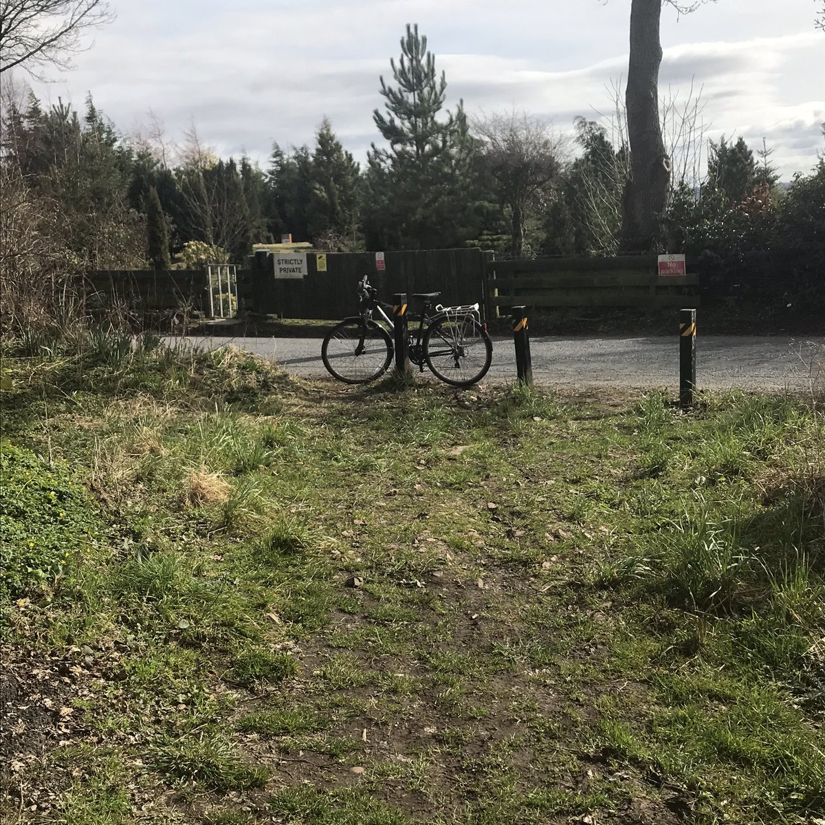 jogdundee's tweet image. Out on the bike. Made the 20 miles. Happy with that:-) #lockdownexercise