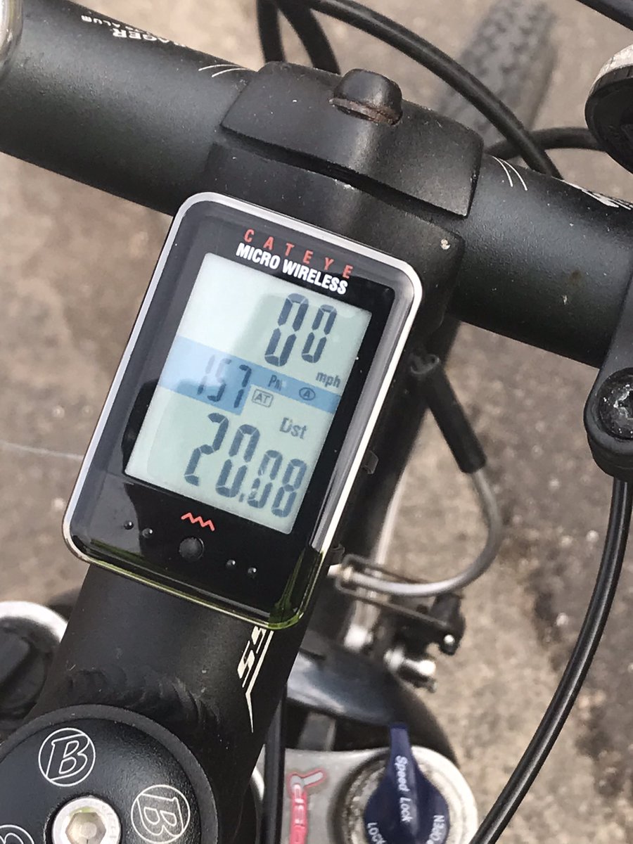 jogdundee's tweet image. Out on the bike. Made the 20 miles. Happy with that:-) #lockdownexercise