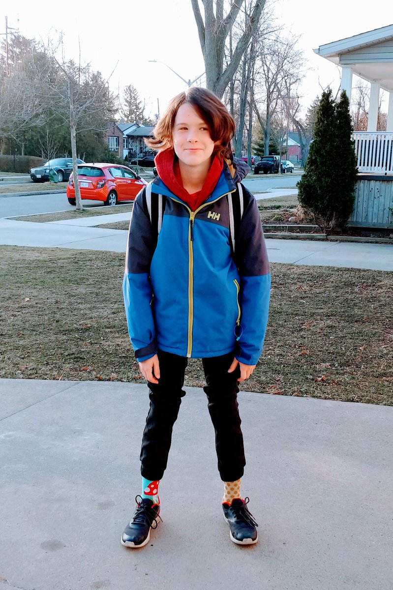 KimMomofNine's tweet photo. Walking AND rocking our socks this morning 🧦 Celebrating #WorldDownSyndromeDay at school today. @OntarioAST https://t.co/pbpeHLmARQ