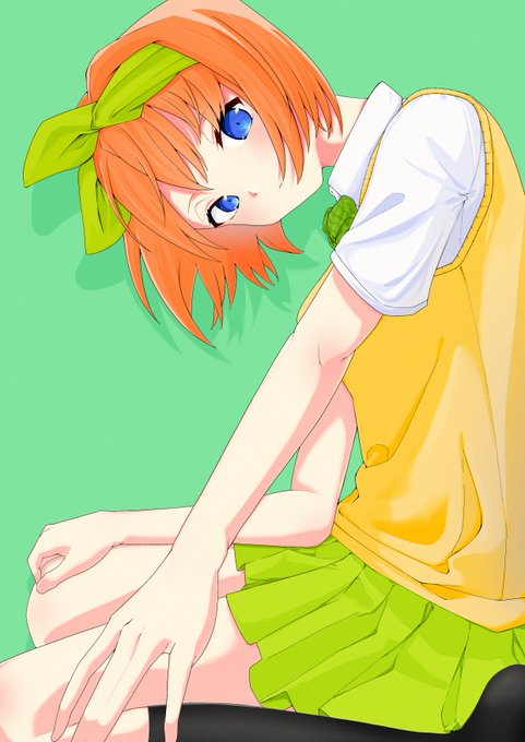 文鎮丸さんがTwitterに投稿した中野四葉(五等分の花嫁)のイラスト。