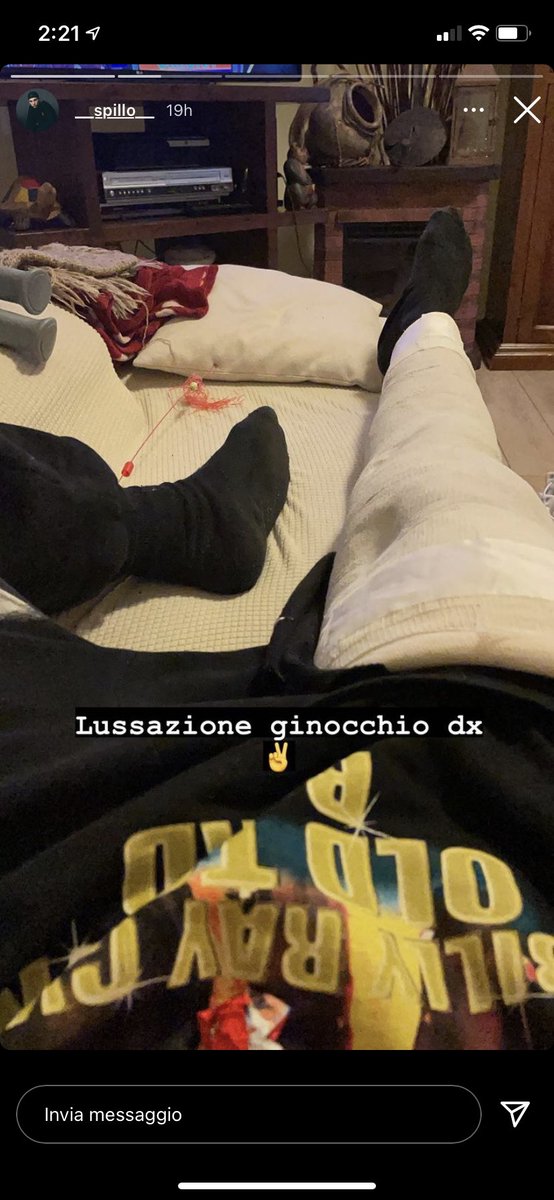 _rosilde_'s tweet image. no raga mi viene da piangere #Amici20 #spillo