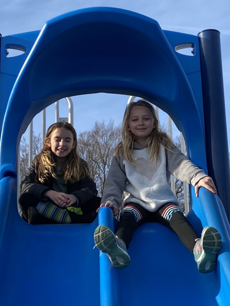 EckermanLeigh's tweet photo. Beyond excited #smile https://t.co/NnHRK8cMsr