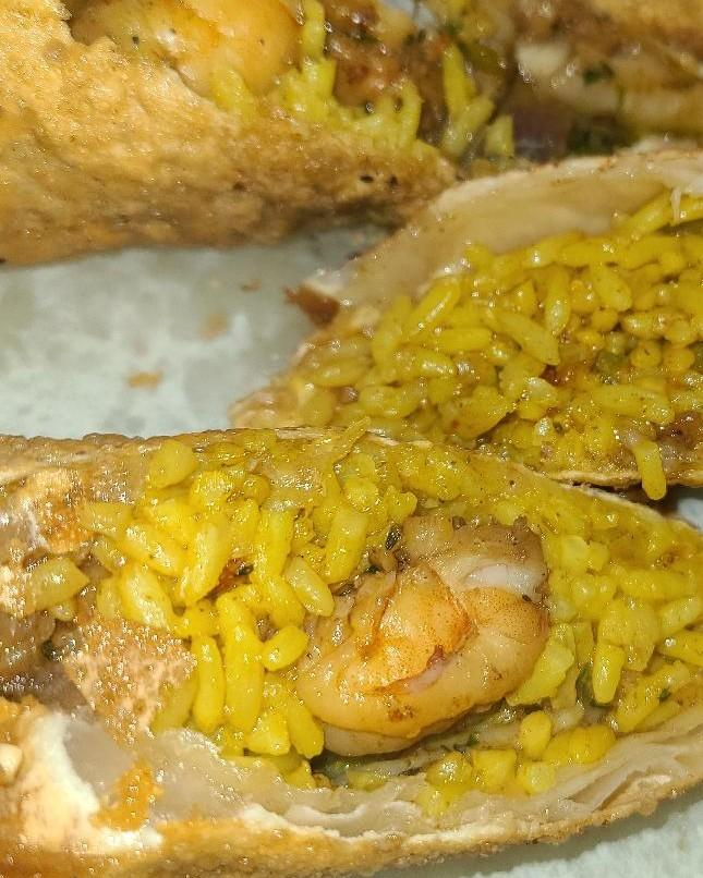JKstylegrill's tweet photo. Limited time/quantity
Grilled shrimp and yellow rice.  So good! https://t.co/QuKiTgUQnq