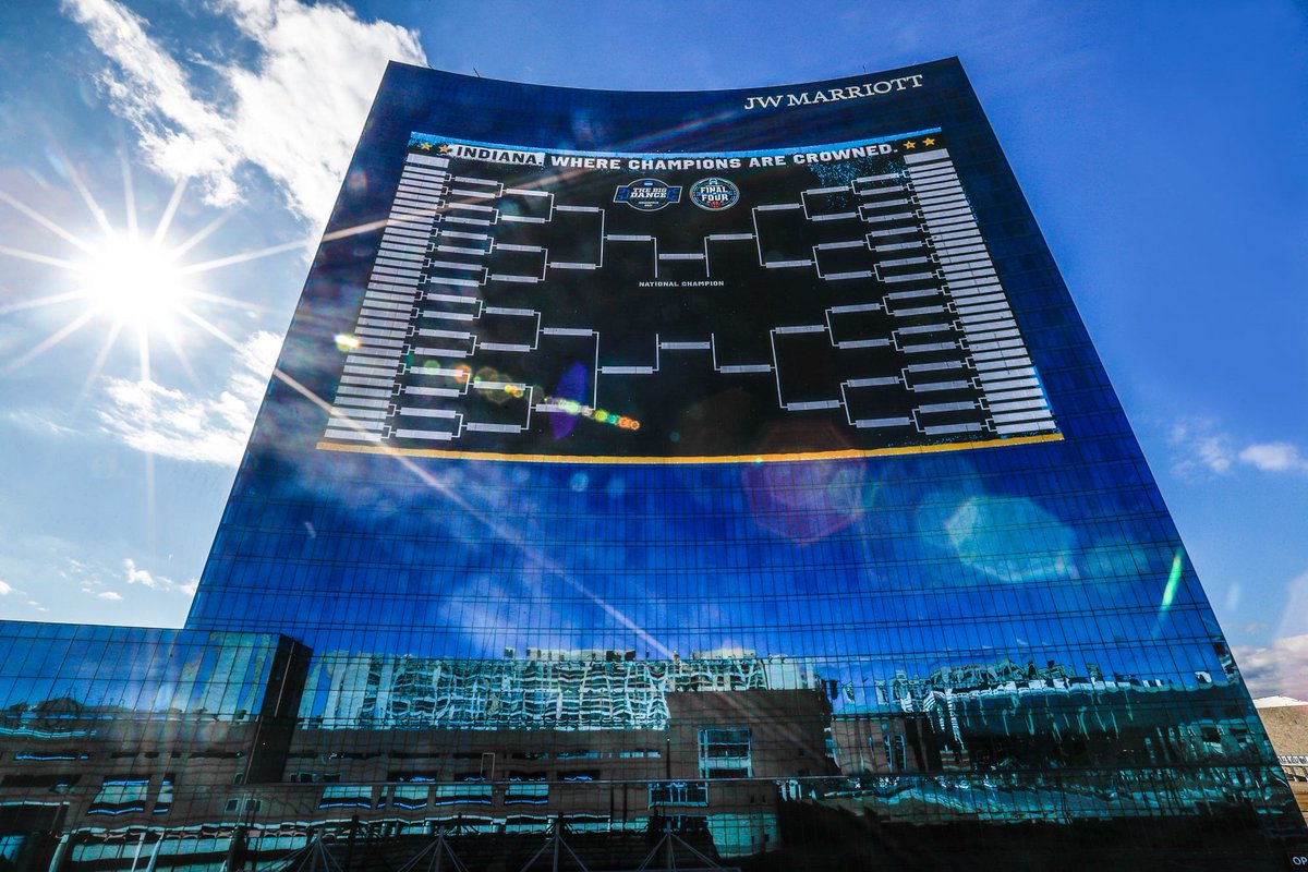 Over the weekend, the NCAA Division I men's basketball tournament has been nothing short of madness. Pictured is the near-47,0000 square-foot March Madness bracket on the JW Marriott in downtown Indianapolis. 

#MarchMadness #NCAA #Basketball #Bracketology #Syndicate