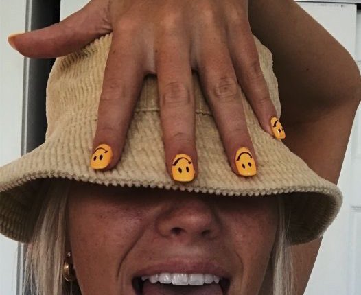 Inmyfee27060937's tweet photo. These nails for summer >>> https://t.co/DxYmJJi0mh