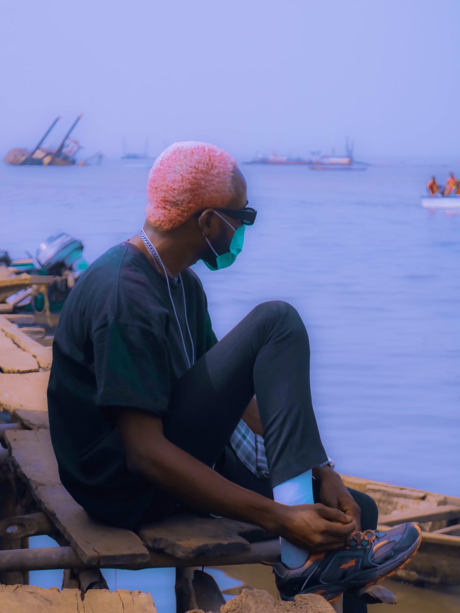 fikiversehq's tweet photo. .. New music soon 💕 

#Penetration (Feat. @SmallMitch09) Premiers on all digital platforms March 28th 2021. 🌍 

#Fikifaya #Smallmitch #fayanation #NewMusic https://t.co/n3z2O5rpEd